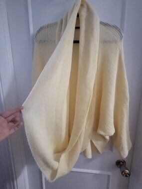 NWOT Knit Pale Yellow Open Front Shawl Collar Cocoon Cardigan -One Size